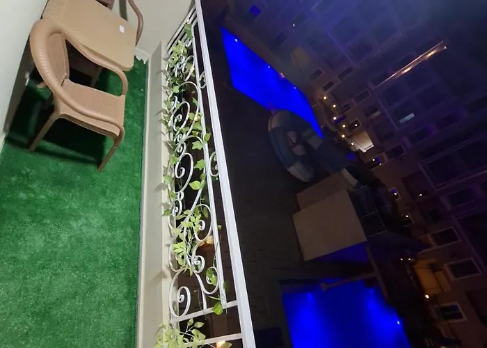 Hub Apartment *